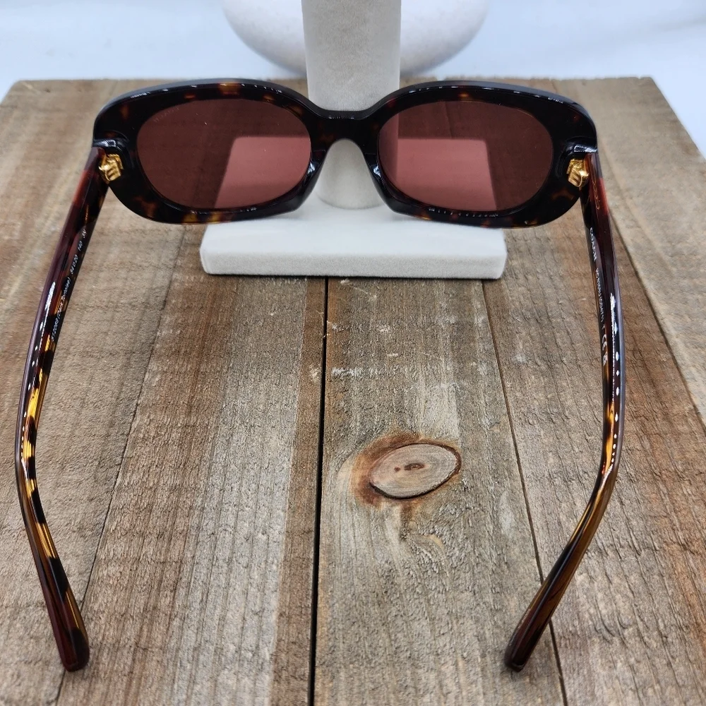 NEW! Coach Tortoise Shell w/ Violet Lense Sunglasses / Shades